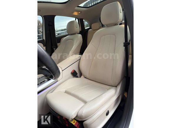 MERCEDES-BENZ GLA 200 PROGRESSİVE 2020 49 BİN KM HATASIZ