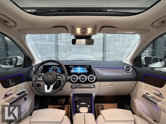 MERCEDES-BENZ GLA 200 PROGRESSİVE 2020 49 BİN KM HATASIZ
