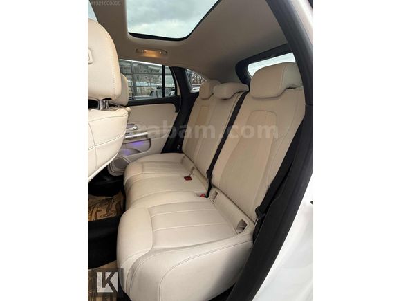 MERCEDES-BENZ GLA 200 PROGRESSİVE 2020 49 BİN KM HATASIZ