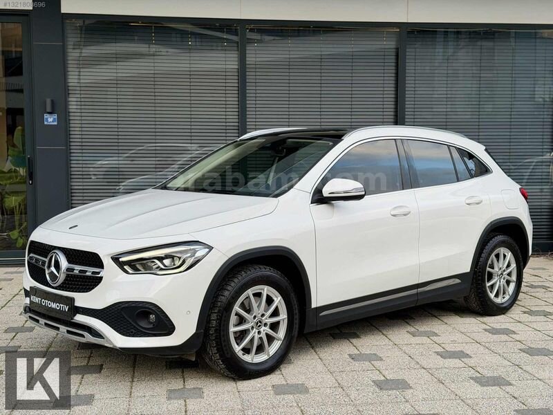 MERCEDES-BENZ GLA 200 PROGRESSİVE 2020 52 BİN KM HATASIZ