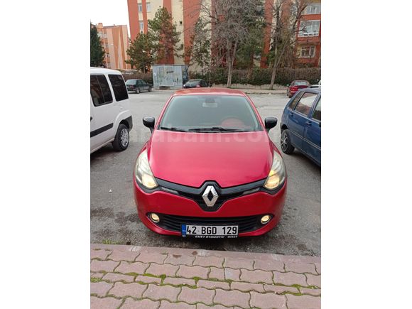 Renault Clio İcon 90 HP Bakımlı