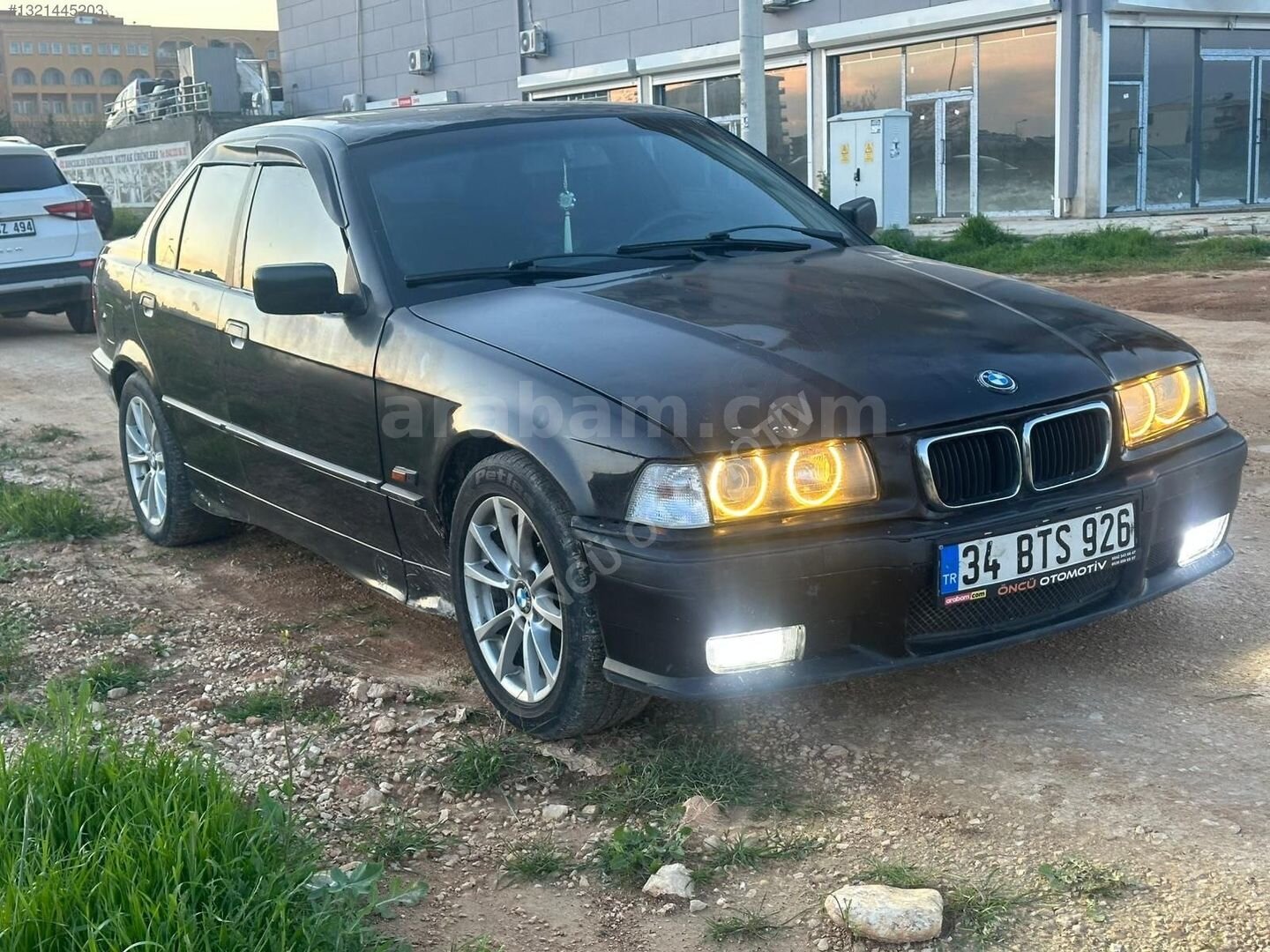 Galeriden BMW 3 Serisi 316i Standart 1994 Model Mardin 500.000 km Siyah 5