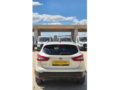 KIBRISCIK//2015 MODEL 1.6 dCİ CAM TAVAN OTOMATİK BAKIMLI QASHQAİ