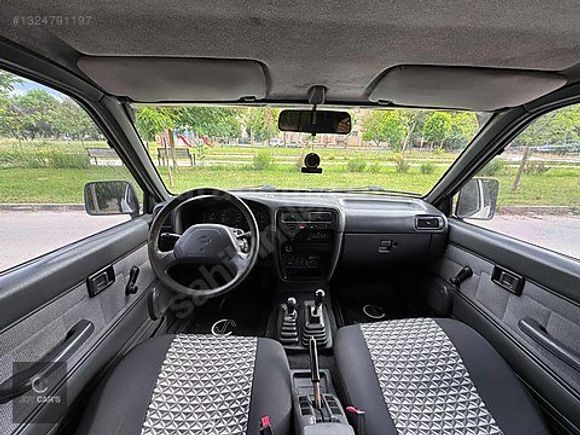 JOY CAR'S - 1994 MODEL NİSSAN PATHFİNDER 4x4 '' BAKIMLI ''