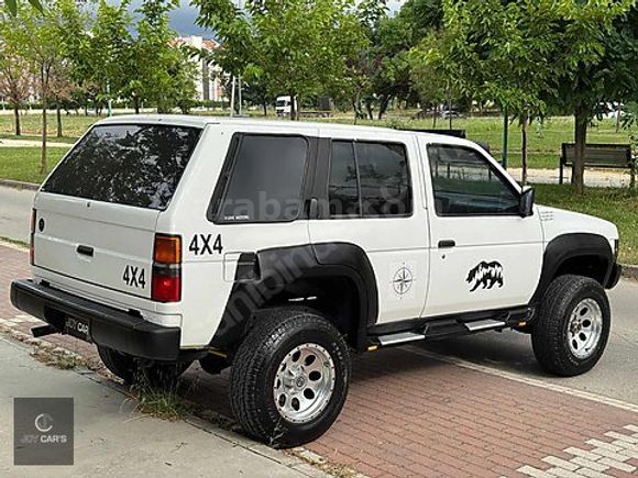 JOY CAR'S - 1994 MODEL NİSSAN PATHFİNDER 4x4 '' BAKIMLI ''