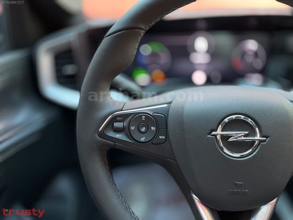 TRUSTY ONATÇA'DAN OPEL MOKKA-E