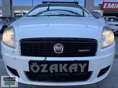 ÖZAKAY'DAN HATASIZ KLİMALI ÇELİK JANTLI