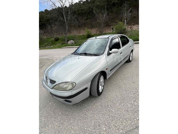 Sahibinden Renault Megane 1.6 RTE 2000 Model Amasya