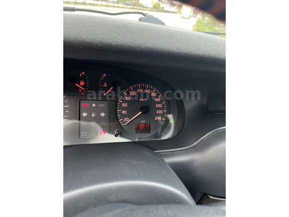 Sahibinden Renault Megane 1.6 RTE 2000 Model Amasya