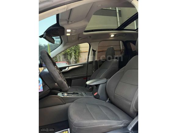 RA MOTORS SUV KUGA CAM TAVAN DOLULAR DOLUSU HATASIZ BOYASIZ.!