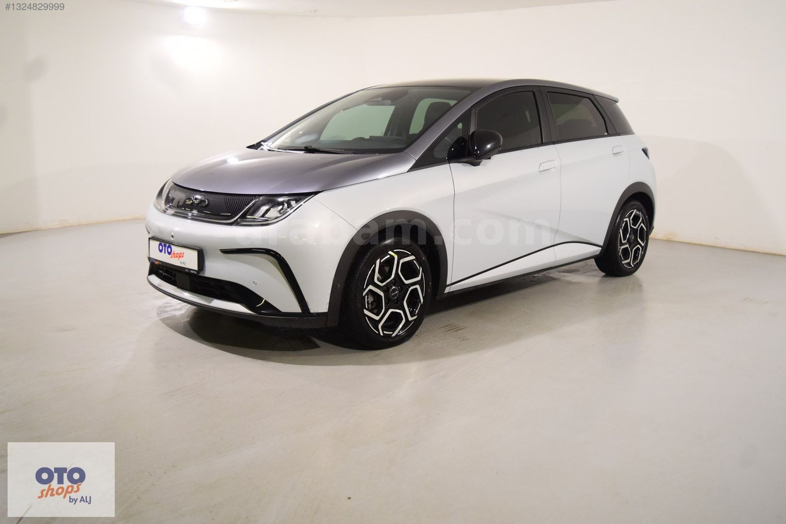 Galeriden BYD Dolphin Design 2025 Model İstanbul 28.775 km Gri