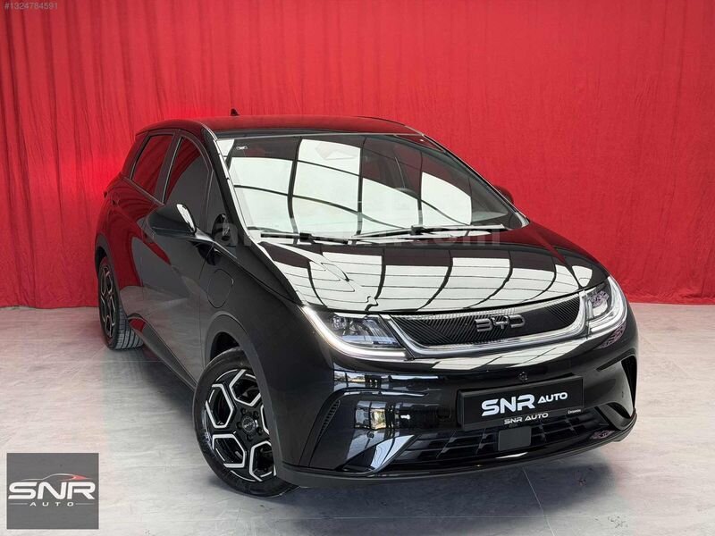 Galeriden BYD Dolphin Design 2025 Model Samsun 11.000 km Siyah