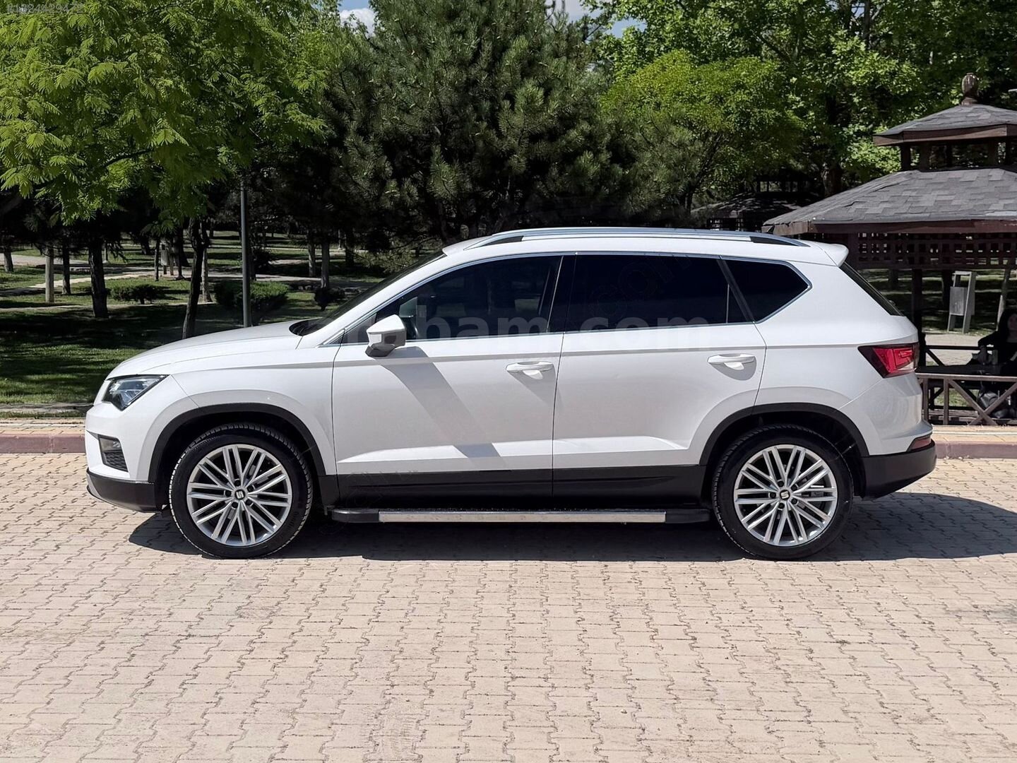 Galeriden Seat Ateca 1.6 TDI Ecomotive Xcellence 2020 Model Konya 101.000 km Beyaz 7