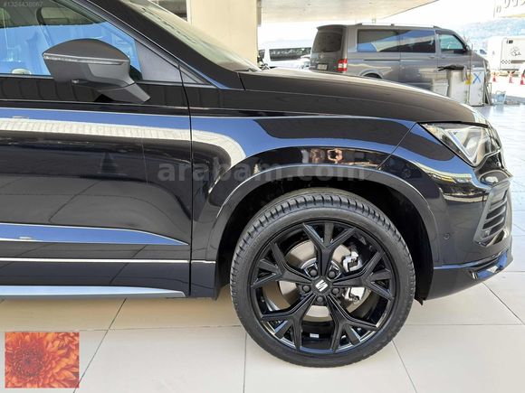 BOYASIZ 2025 MODEL 9 BİN KM ATECE FR DARK EDİTİON HATASIZ...