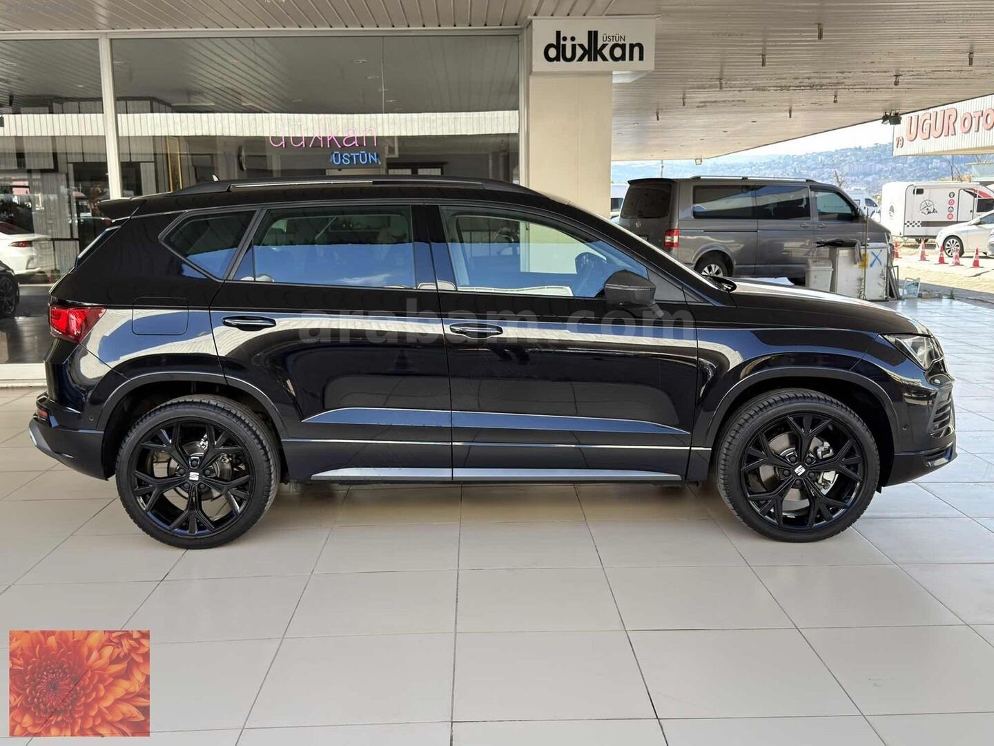 Galeriden Seat Ateca 1.5 EcoTSI FR 2025 Model Kocaeli 9.000 km Siyah 7