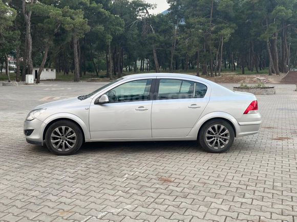 Sahibinden Opel Astra 1.6 Enjoy Plus 2012 Model