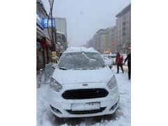 Sahibinden Ford Tourneo Courier 1.5 TDCi Delux 2015 Model  340.000 km Beyaz