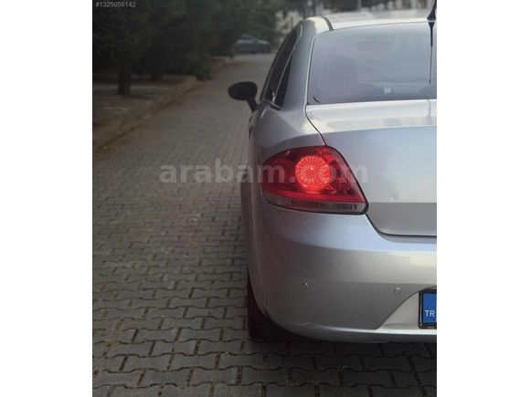 ÖZCAR'dan HATASIZ BOYASIZ 2014 Çıkışlı LINEA / 163.ooo km