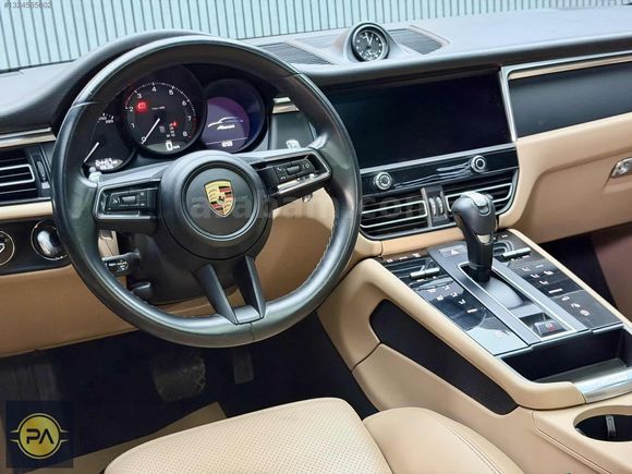 POLAT AUTODAN HATASIZ BOYASIZ 59.ooo KM PORSCHE MACAN