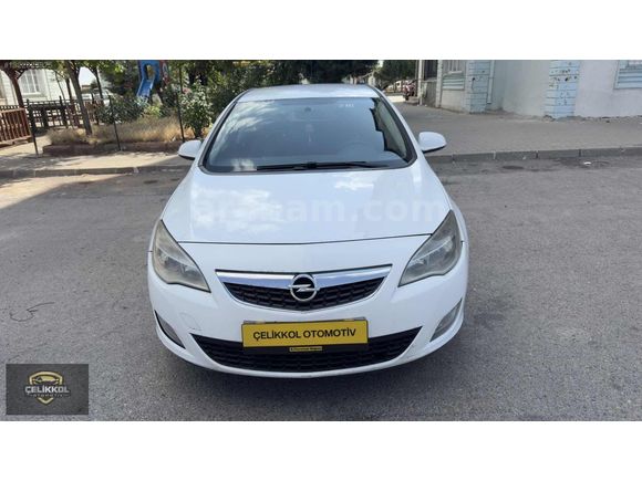 ÇELİKKOL OTOMOTİVDEN OPEL ARAYANLARA...