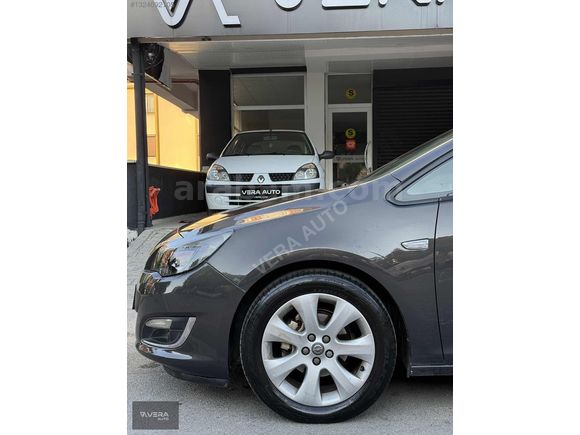 VERA AUTO'DAN OPEL ASTRA 2012 MODEL HATASIZ BOYASIZ TRAMERSİZ