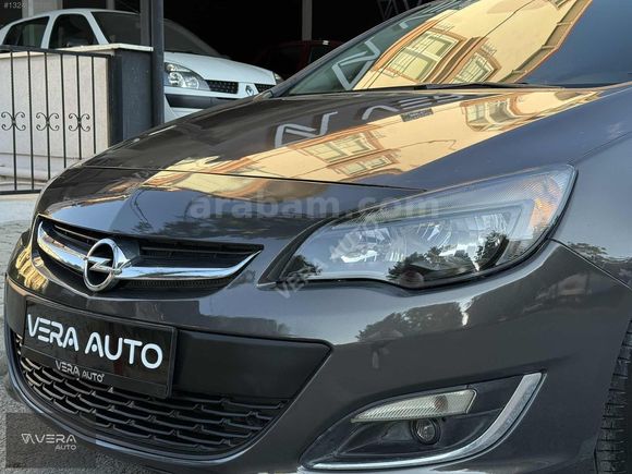 VERA AUTO'DAN OPEL ASTRA 2012 MODEL HATASIZ BOYASIZ TRAMERSİZ