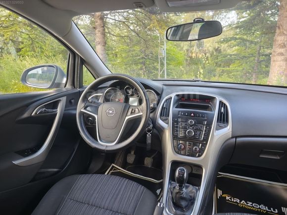 KİRAZOĞLU OTOMOTİV// 2012 MODEL 1.3 CDTİ HATCBACK OPEL ASTRA