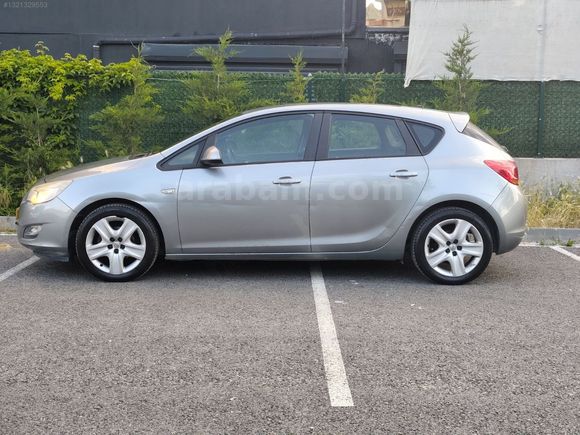 KİRAZOĞLU OTOMOTİV// 2012 MODEL 1.3 CDTİ HATCBACK OPEL ASTRA
