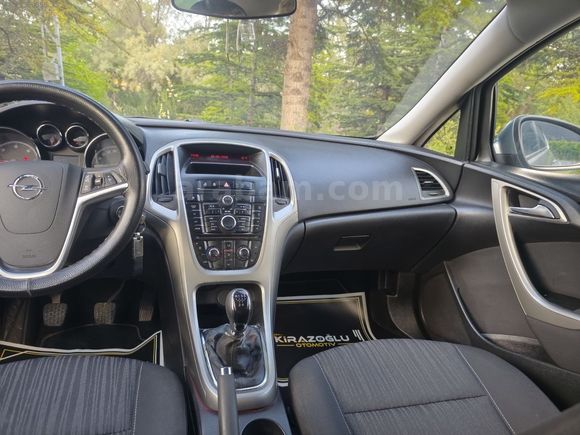 KİRAZOĞLU OTOMOTİV// 2012 MODEL 1.3 CDTİ HATCBACK OPEL ASTRA