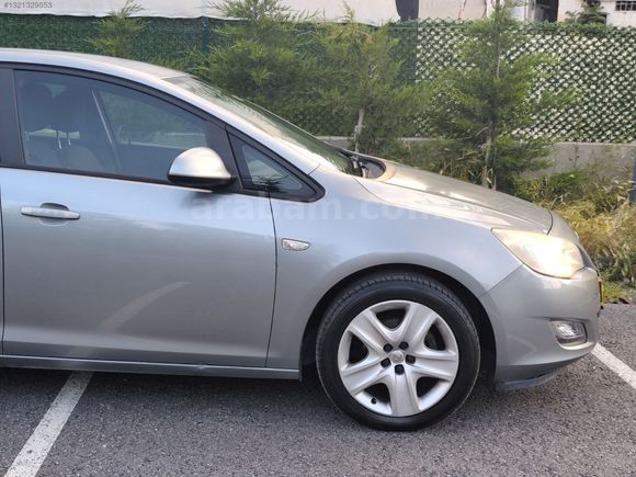 KİRAZOĞLU OTOMOTİV// 2012 MODEL 1.3 CDTİ HATCBACK OPEL ASTRA