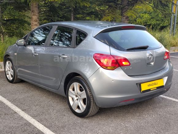 KİRAZOĞLU OTOMOTİV// 2012 MODEL 1.3 CDTİ HATCBACK OPEL ASTRA