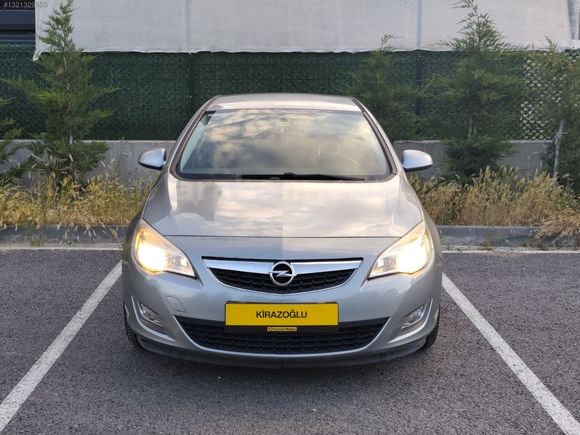 KİRAZOĞLU OTOMOTİV// 2012 MODEL 1.3 CDTİ HATCBACK OPEL ASTRA