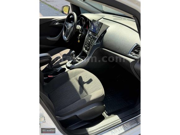 ÖZ BURAK / OPEL ASTRA / 2013 / 1.3CDTİ / HATASIZ /