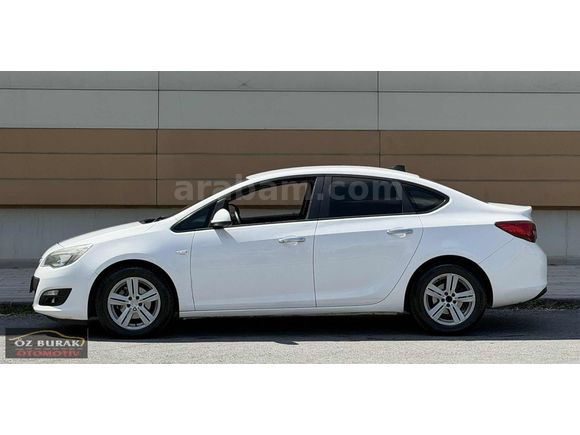 ÖZ BURAK / OPEL ASTRA / 2013 / 1.3CDTİ / HATASIZ /