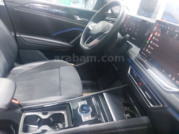 İLK SAHİBİ HATASIZ CAM TAVAN 26 BİNDE ELEGACE