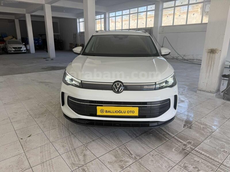 Galeriden Volkswagen Tiguan 1.5 TSI Life 2024 Model Muğla 53.000 km Beyaz