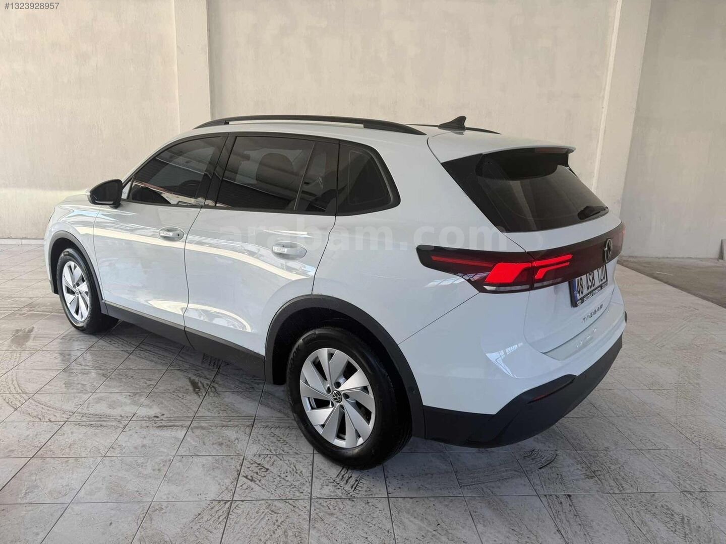 Galeriden Volkswagen Tiguan 1.5 TSI Life 2024 Model Muğla 53.000 km Beyaz 6