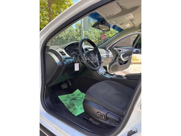 Opel Insignia 1.6 CDTI Otomatik Temiz Kullanılmış