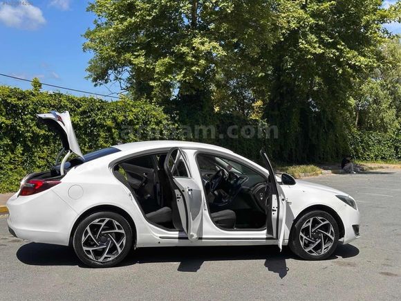 Opel Insignia 1.6 CDTI Otomatik Temiz Kullanılmış