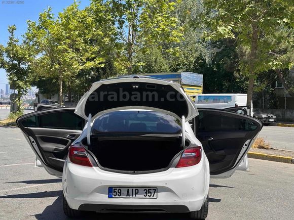 Opel Insignia 1.6 CDTI Otomatik Temiz Kullanılmış