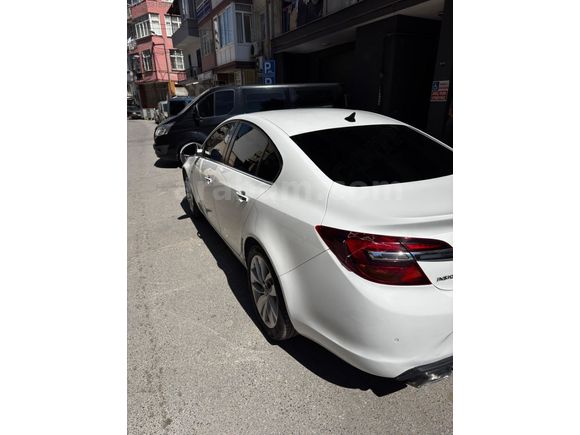2015 OTOMATİK INSİGNİA