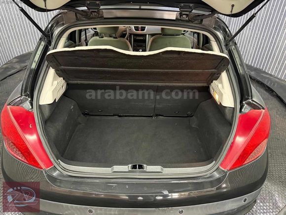 ÖZDEMİR OTOMOTİV 100 BİN KM OTOMATİK
