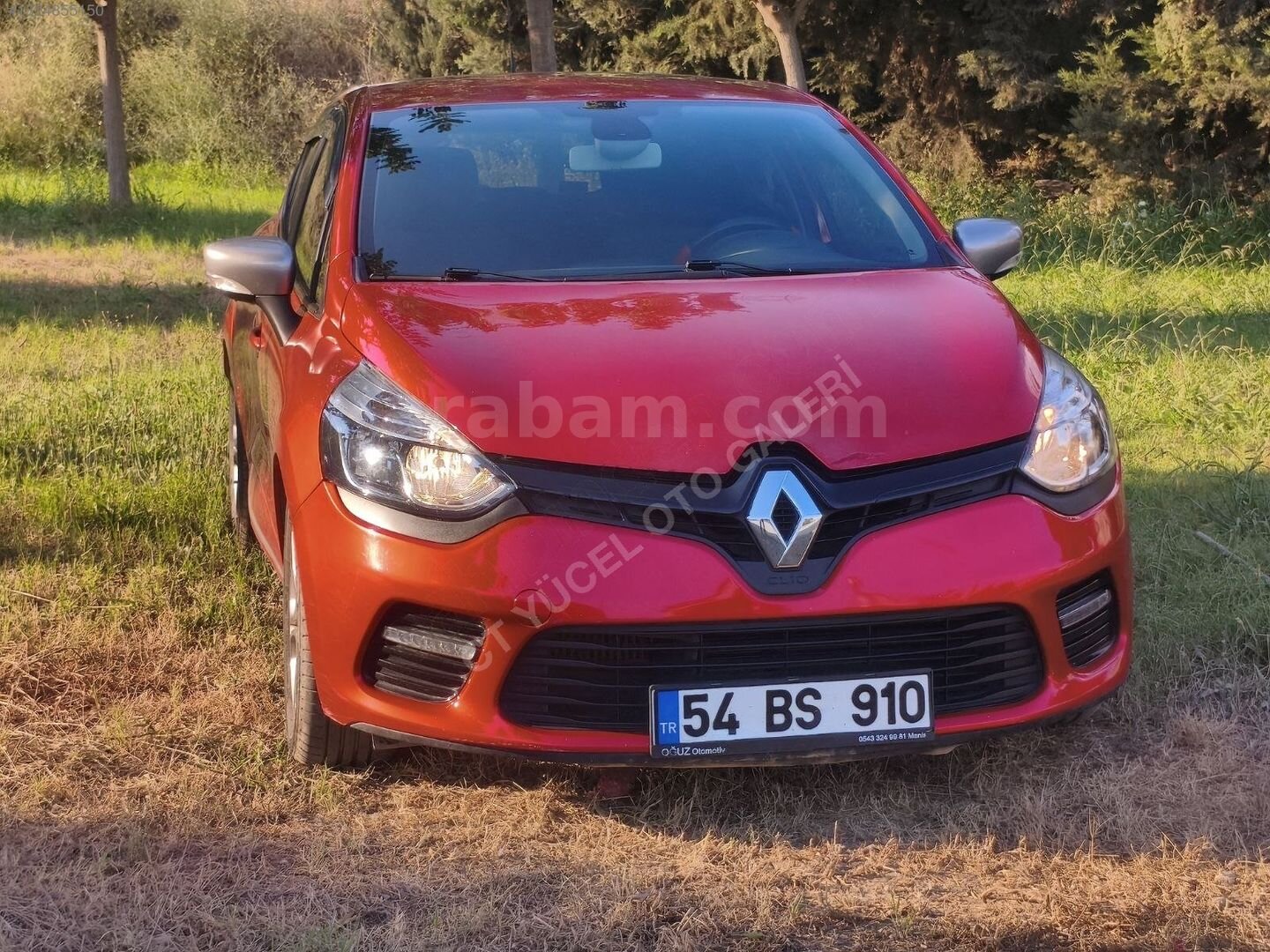 Galeriden Renault Clio 1.5 dCi GT Line 2015 Model Antalya 161.000 km Kırmızı 1