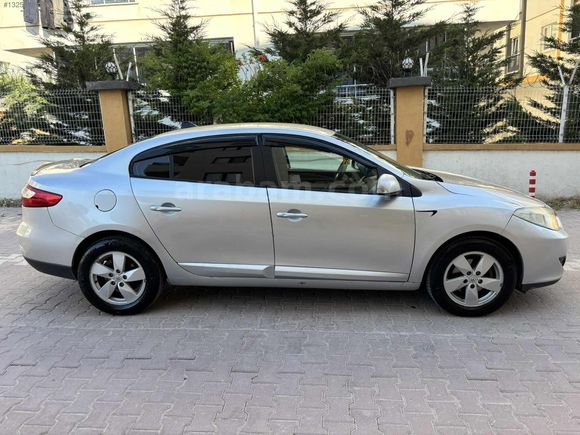 2010 MODEL FLUENCE HASAR KAYITSIZ TERTEMİZ MASRAFSIZ AİLE ARACI