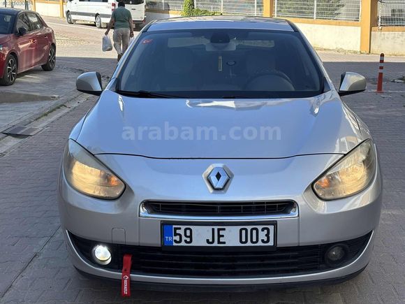 2010 MODEL FLUENCE HASAR KAYITSIZ TERTEMİZ MASRAFSIZ AİLE ARACI