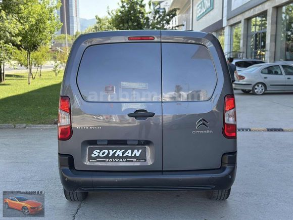 2024 SERVİS BAKIMLI GERİ GÖRÜŞ KAMERALI HATASIZ