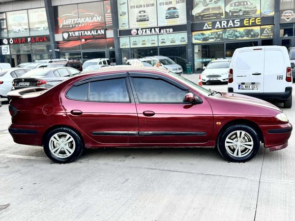 98 MODEL MEGANE 2.0 RXT