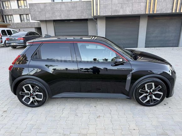 2026 ÇIKIŞLI RENAULT R5 E-TECH EV40 - FIRSAT ARACI!