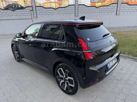 2026 ÇIKIŞLI RENAULT R5 E-TECH EV40 - FIRSAT ARACI!