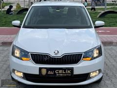 HATASIZ_FABİA_1.2_TSİ_STYLE_DSG_SADECE_93.000_KM.DE_İÇİ_BEJ_